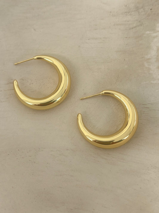 Luna hoops